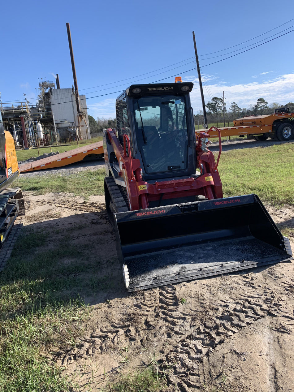 2021 TAKEUCHI TL8R2-CR