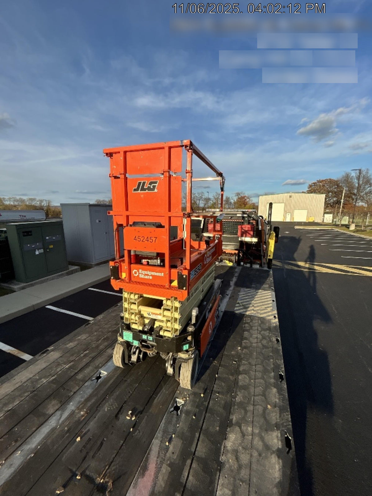 2024 JLG ES1932