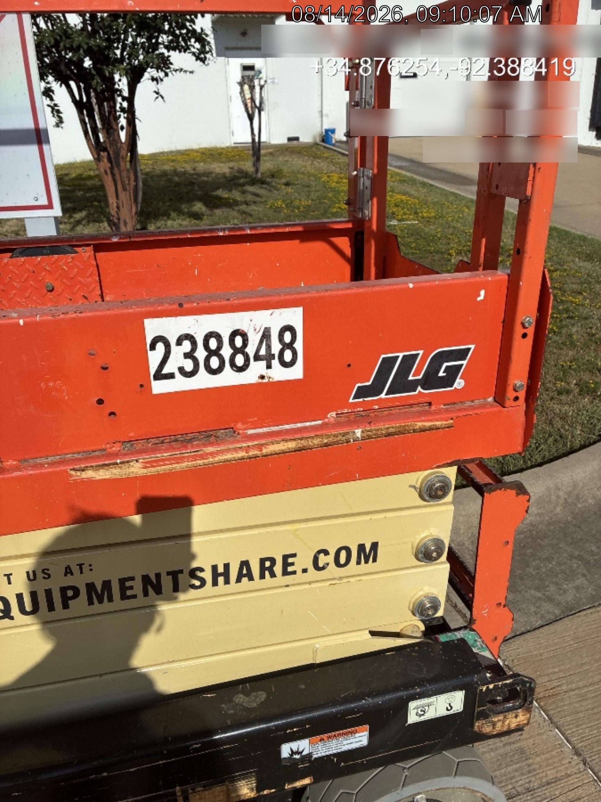 2022 JLG ES2632