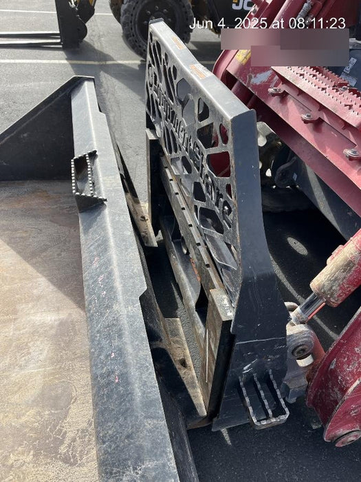 2020 PALADIN 48" Pallet Forks - Paladin