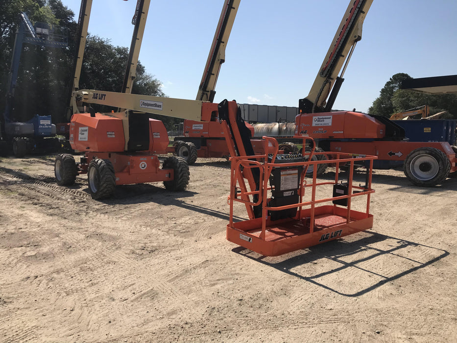 2020 JLG 800AJ