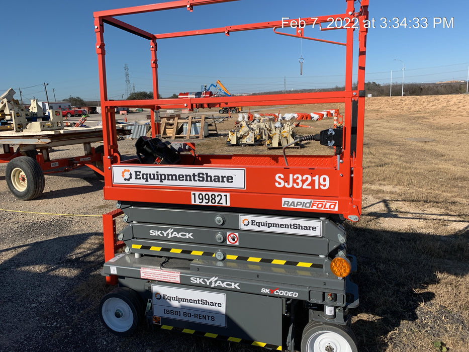 2021 SKYJACK SJ3219