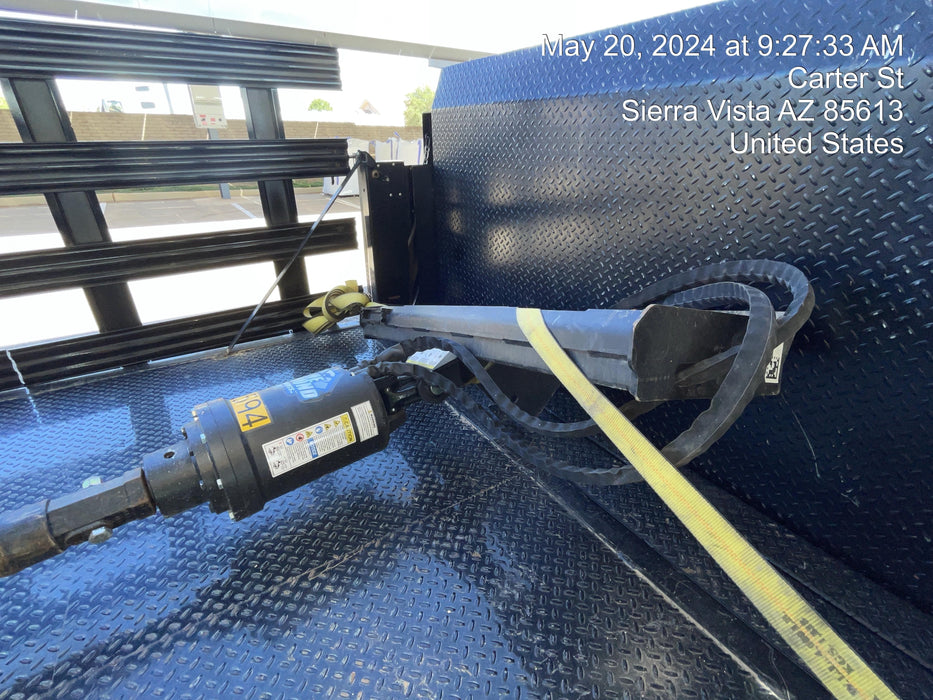 2024 BLUE DIAMOND 305715