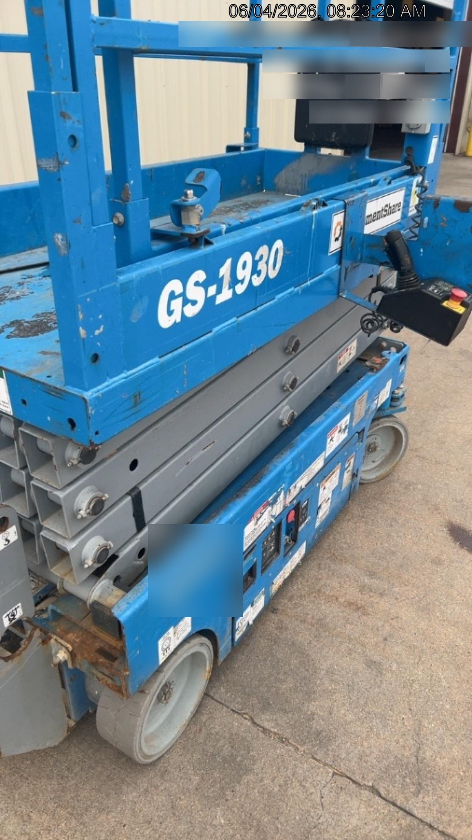 2019 Genie GS-1930 Fixed rails with chain Entry