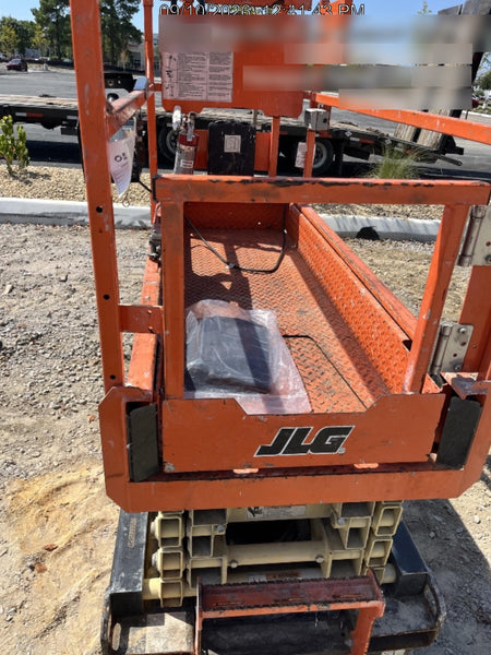 2022 JLG R1932