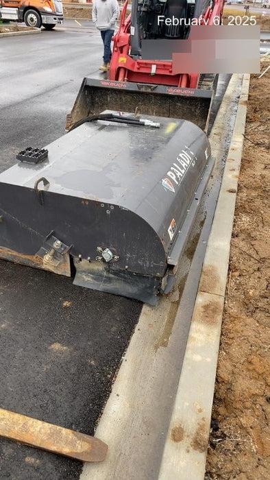 2020 PALADIN Sweepster SB72