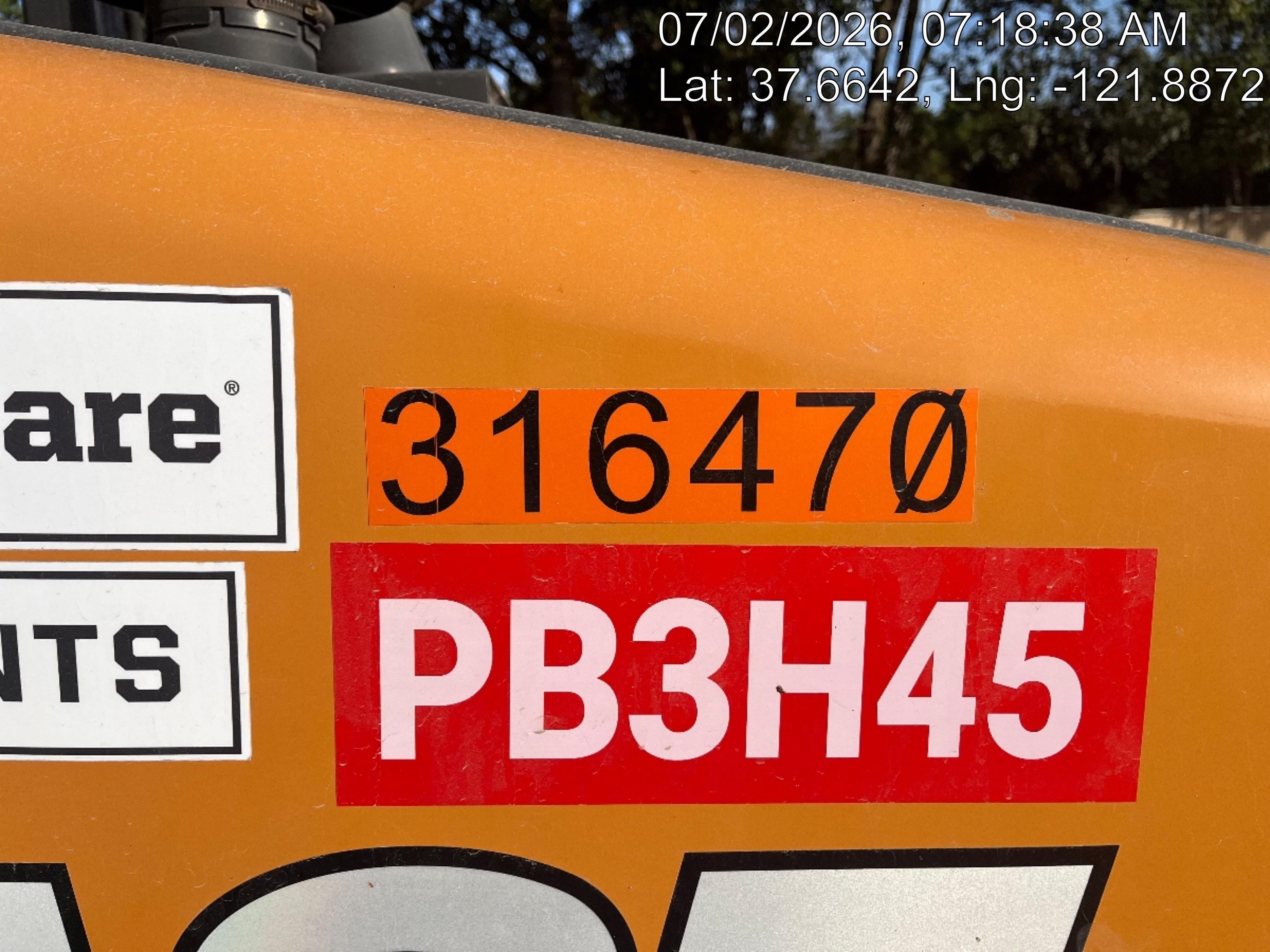 2023 CASE 588H