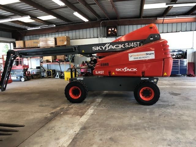2018 SKYJACK SJ45T+