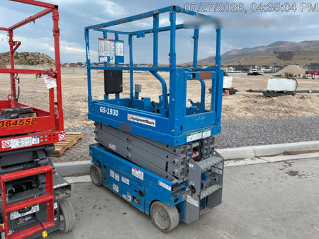 2020 Genie GS-1930 Solid Non Marking Tires, Beacon, Folding rails with half height swing gate