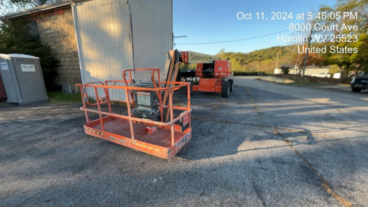 2022 JLG 660SJ