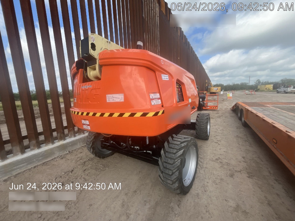 2025 JLG 660SJ