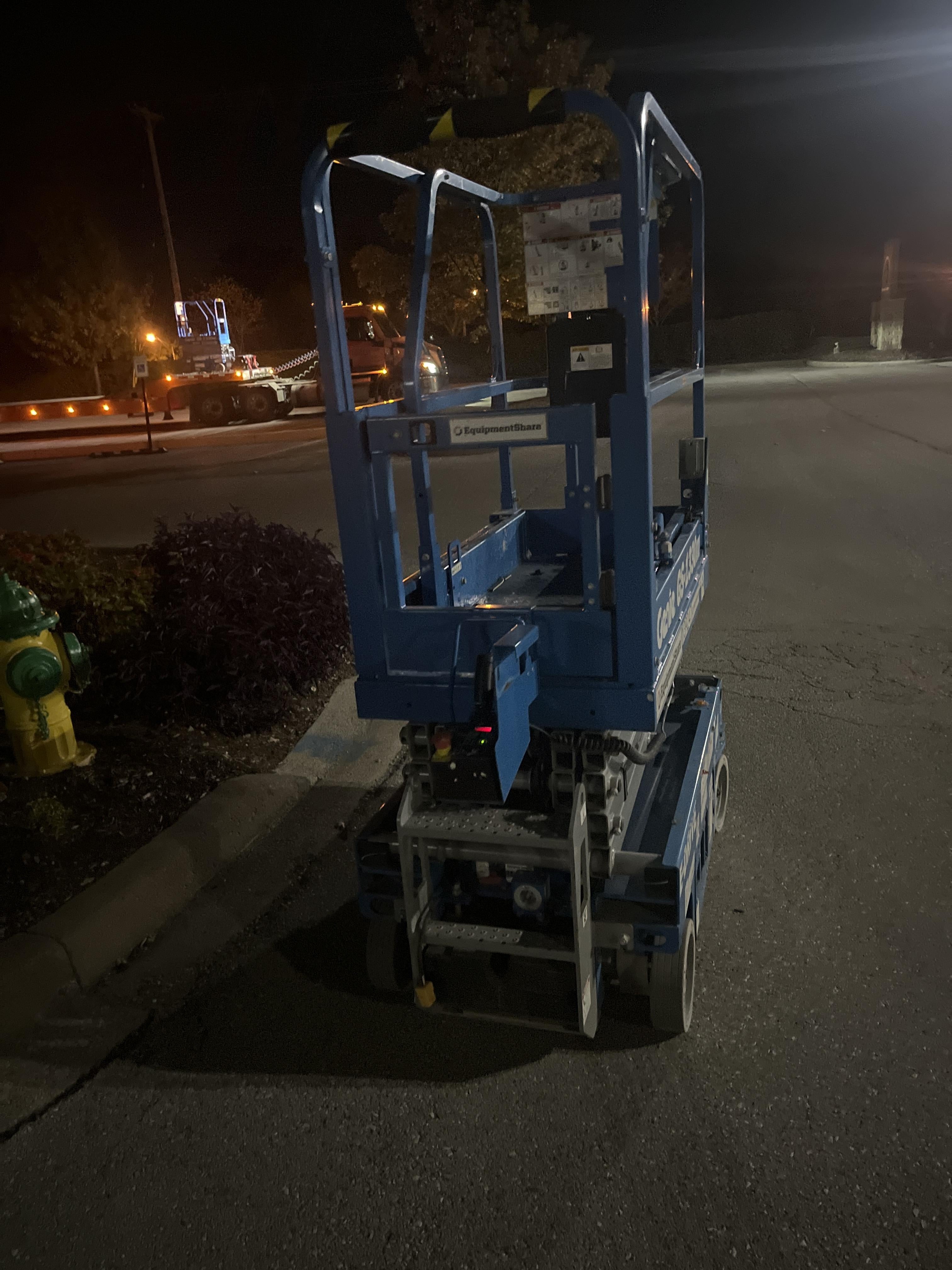 2021 GENIE GS-1330m