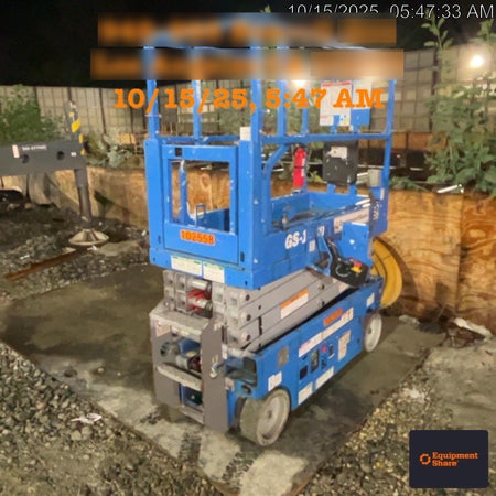 2020 Genie GS-1930 Solid Non Marking Tires, Beacon, Folding rails with half height swing gate, 800W Inverter