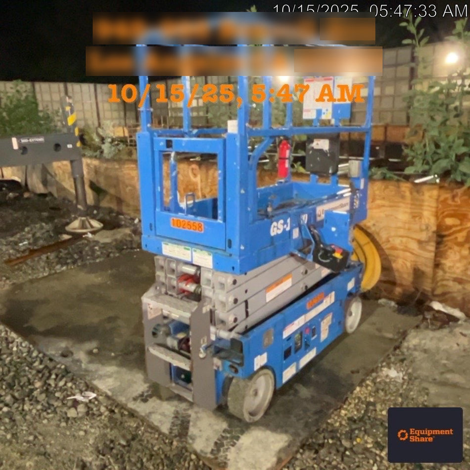 2020 Genie GS-1930 Solid Non Marking Tires, Beacon, Folding rails with half height swing gate, 800W Inverter