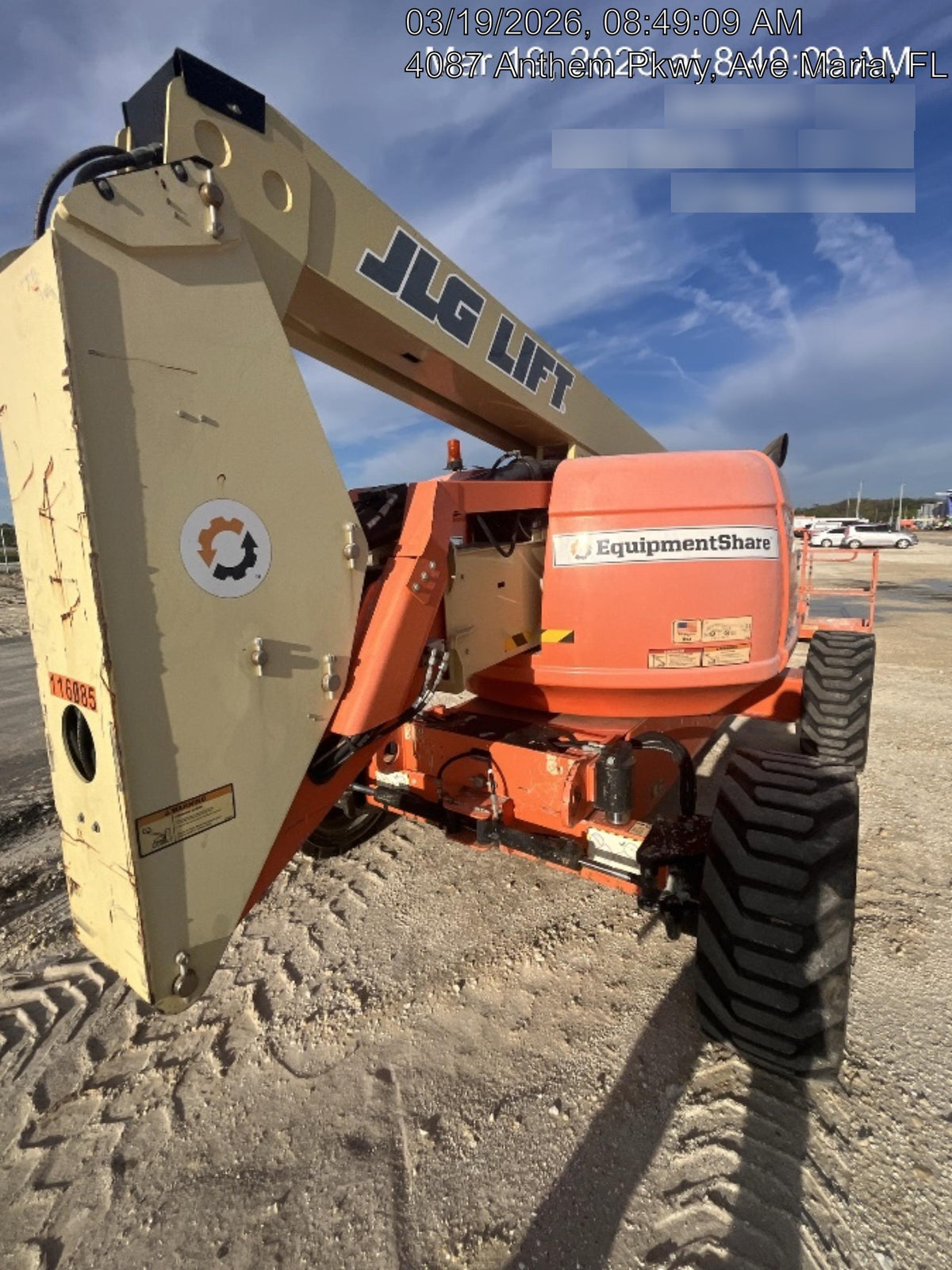 2021 JLG 600AJ
