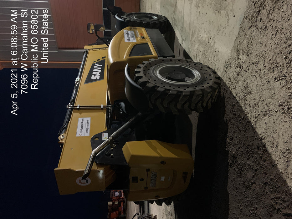 2021 SANY STH1056