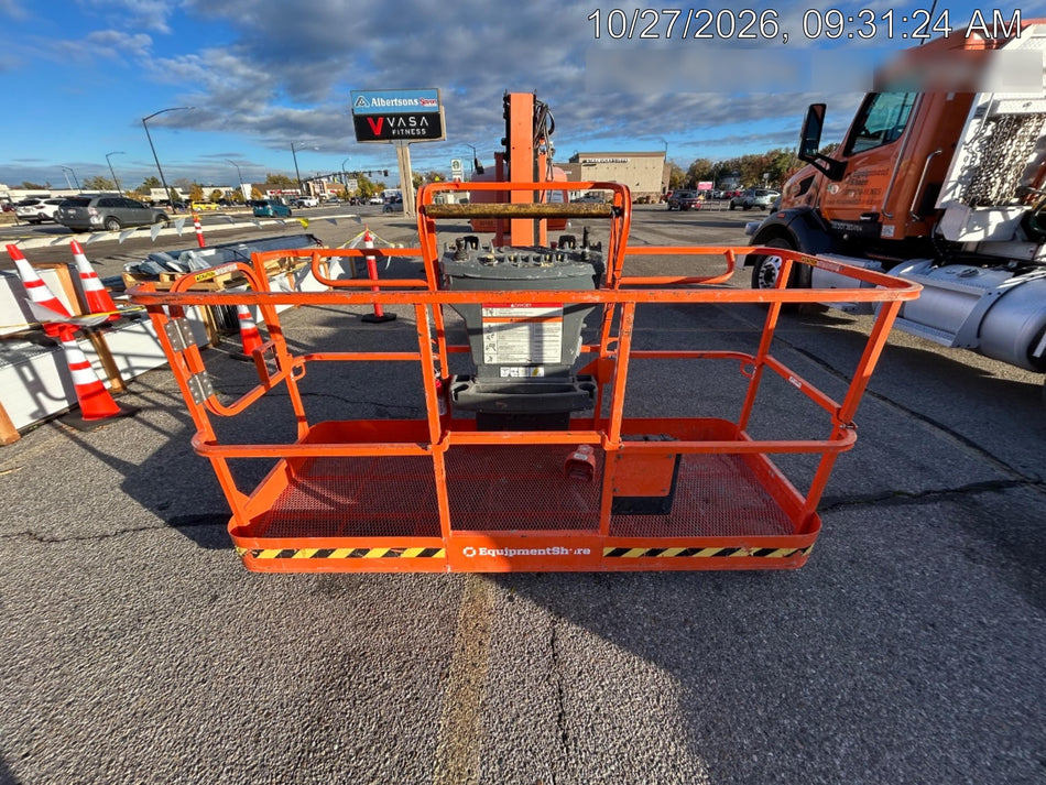 2018 JLG 460SJ