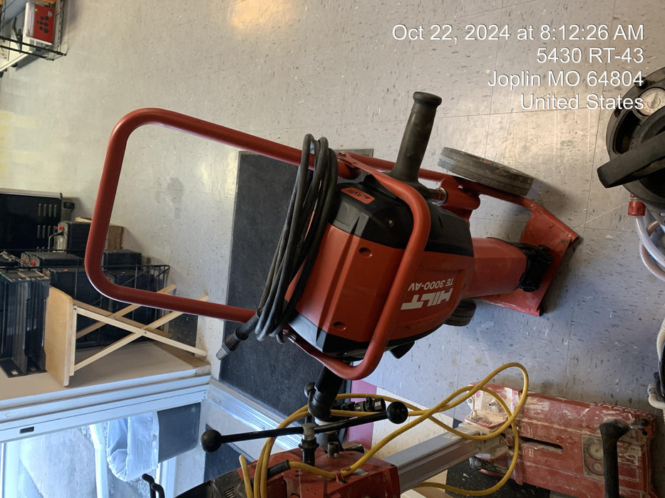 2020 HILTI TE 3000-AVR