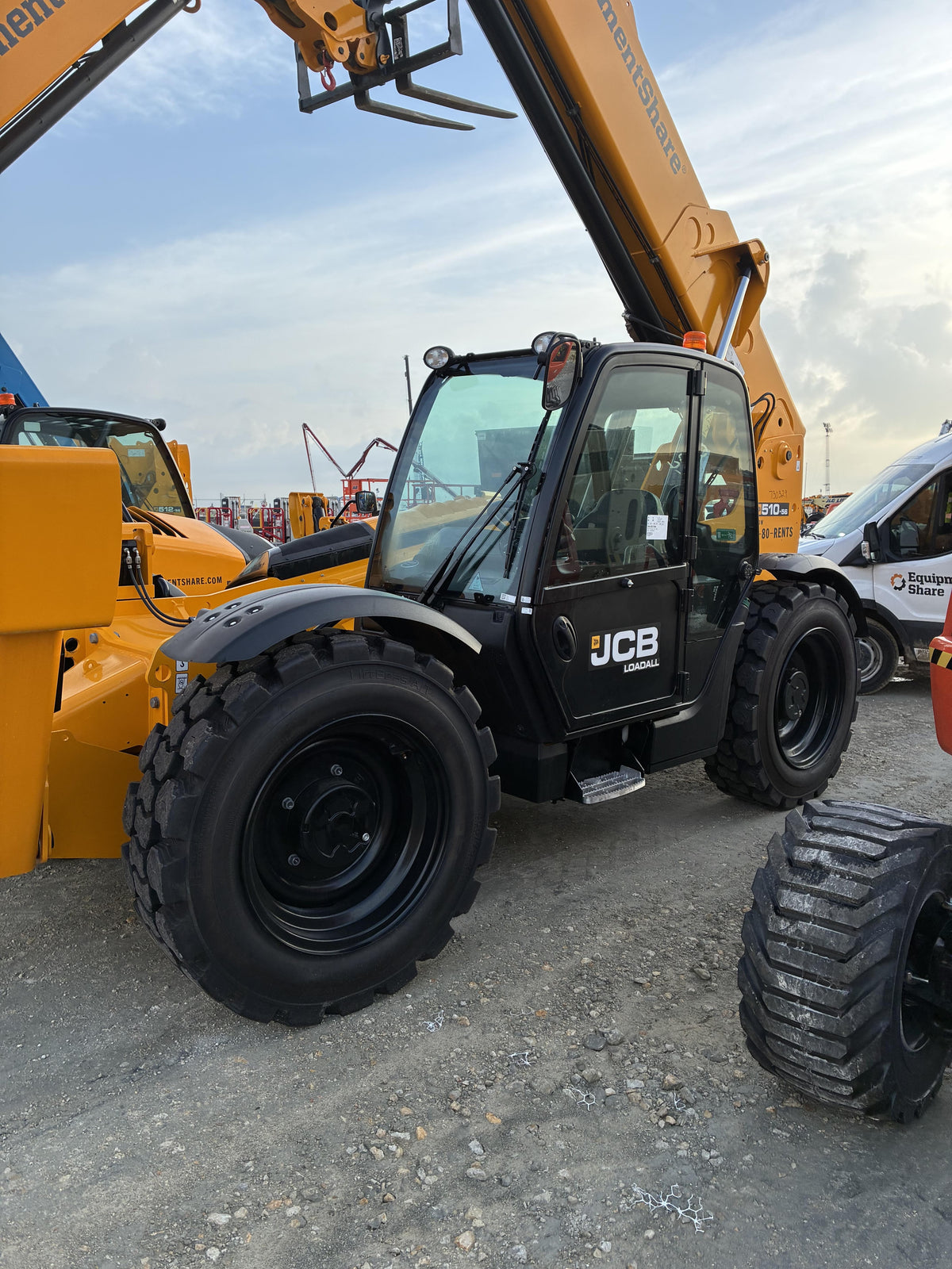 2026 JCB 510-56