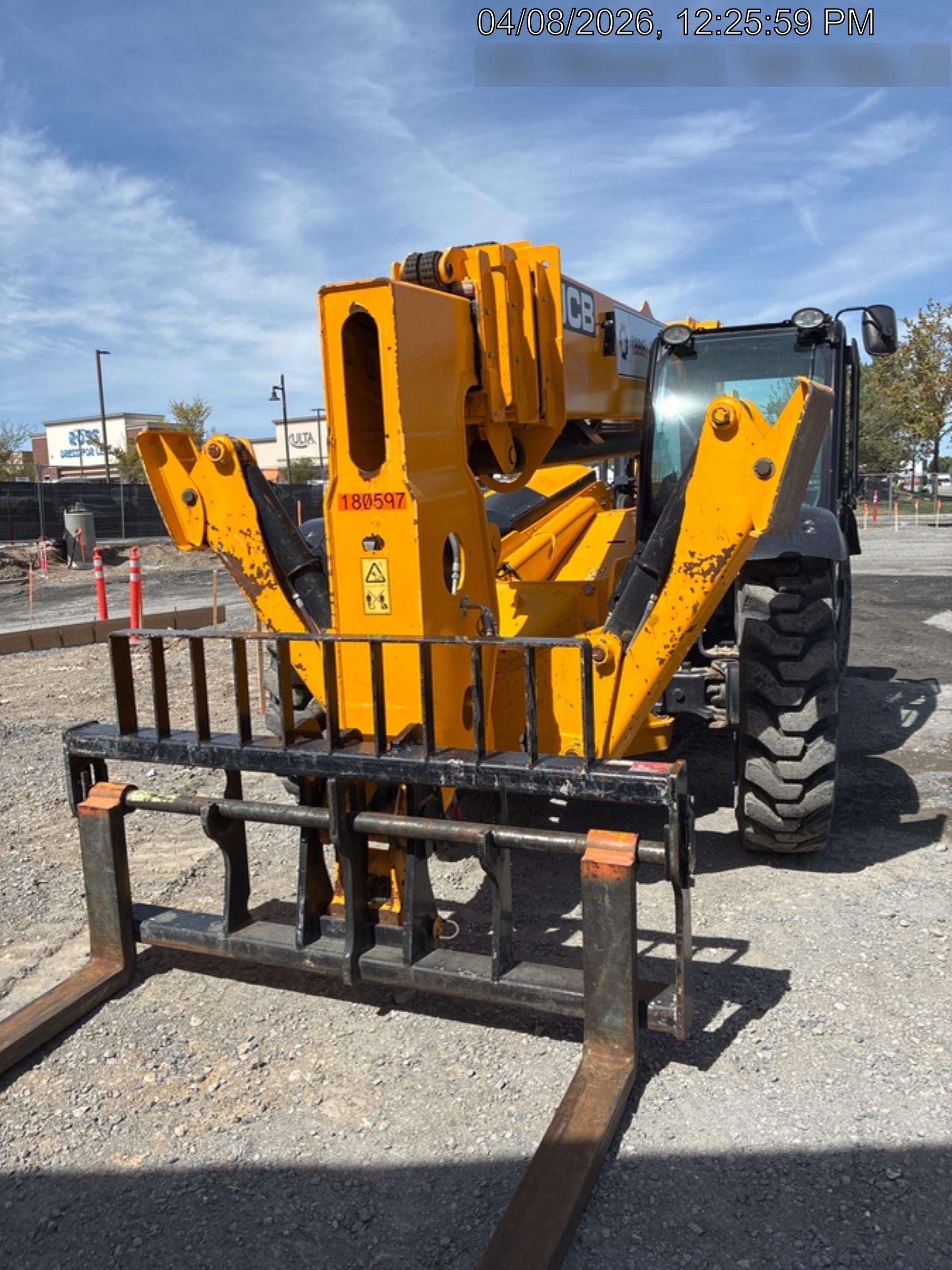 2021 JCB 510-56