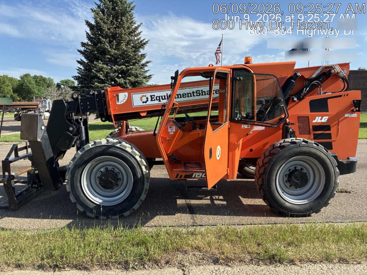 2021 SKYTRAK 10054