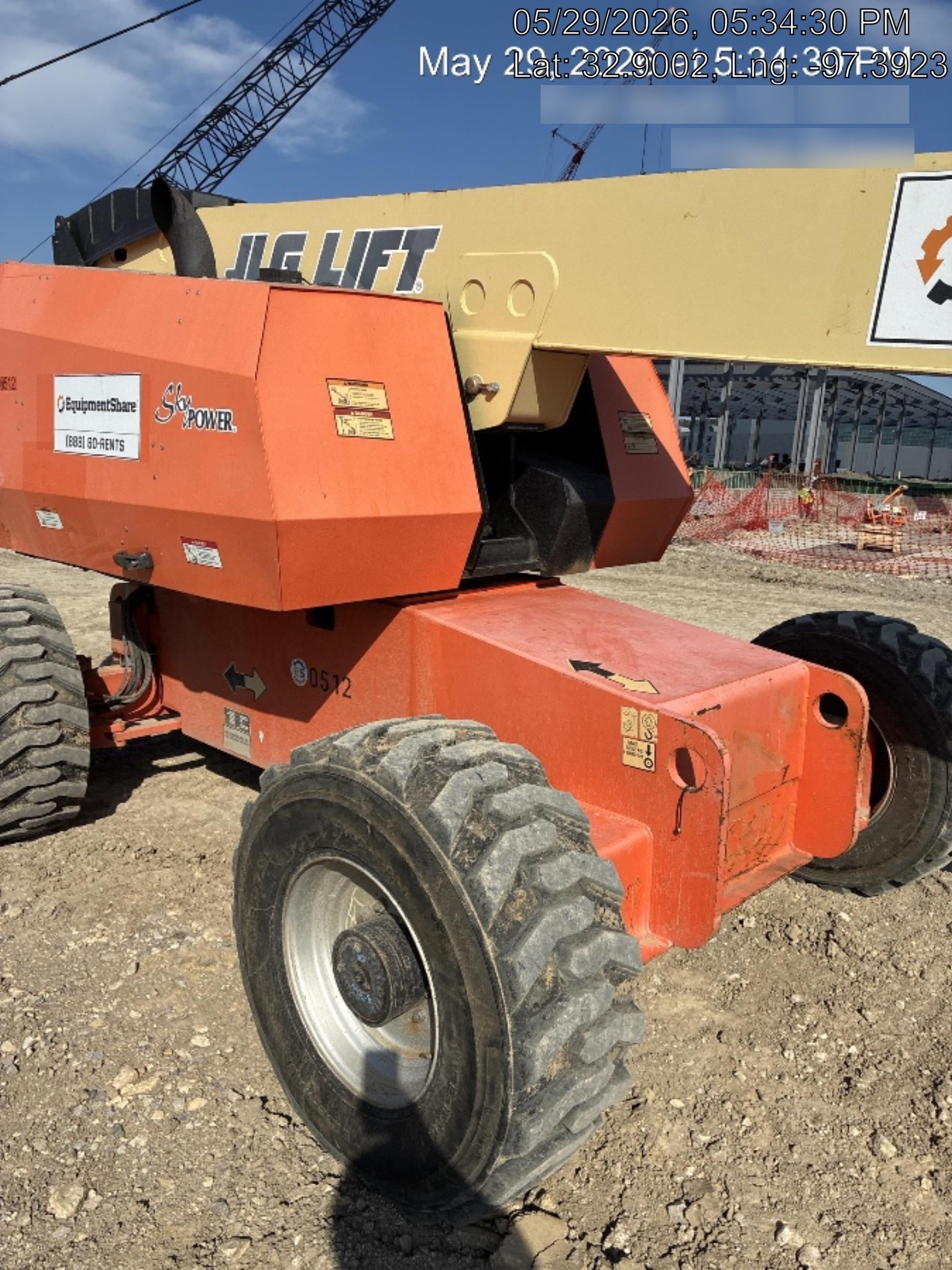 2004 JLG 660SJ