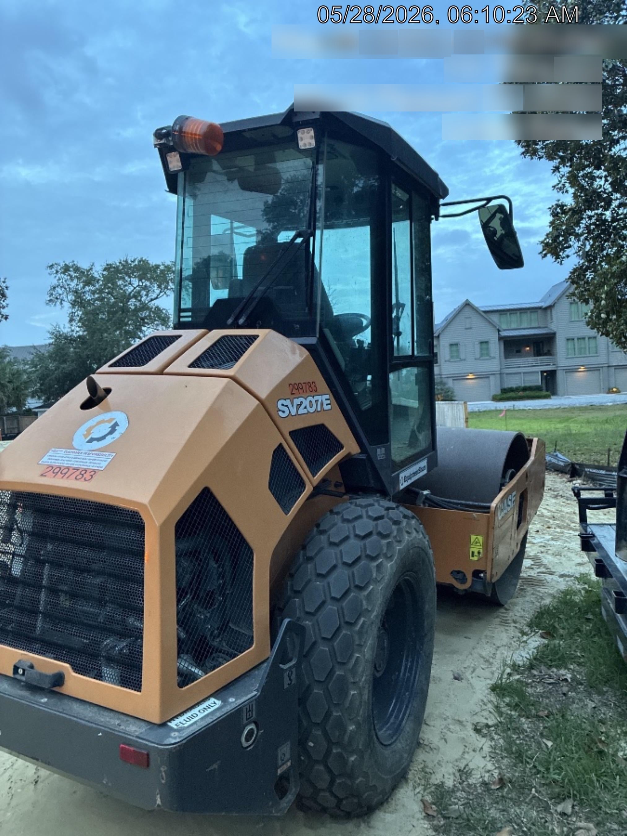 2023 CASE SV207E