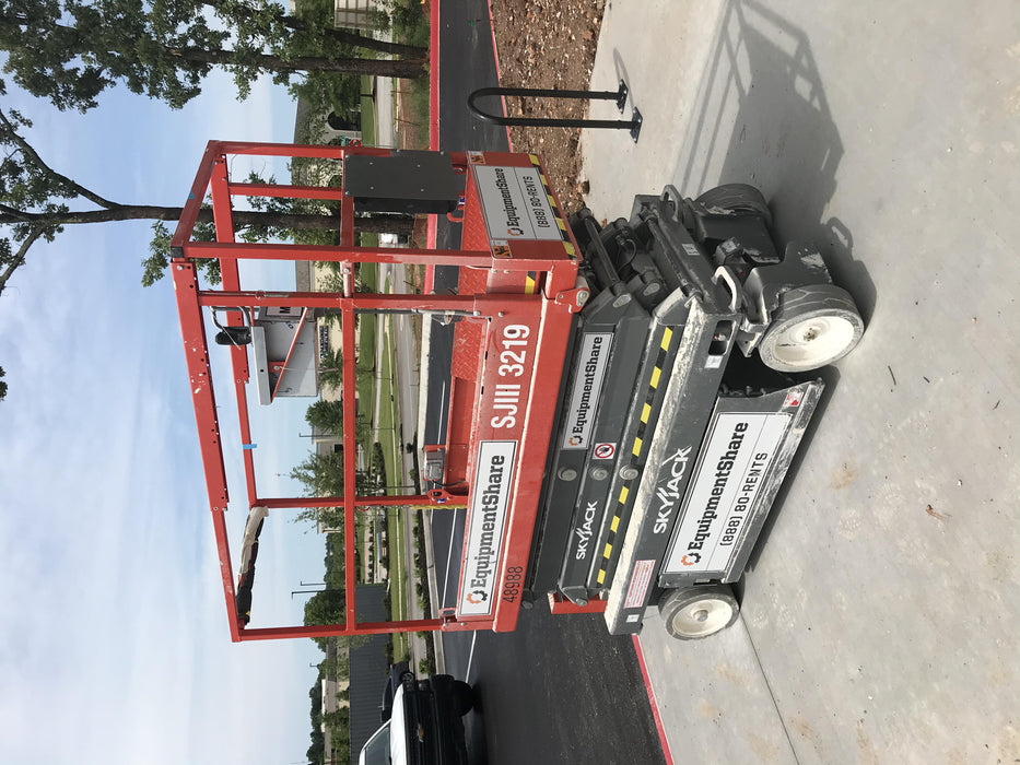 2019 Skyjack SJIII-3219 Standard Options, Trojan Batteries