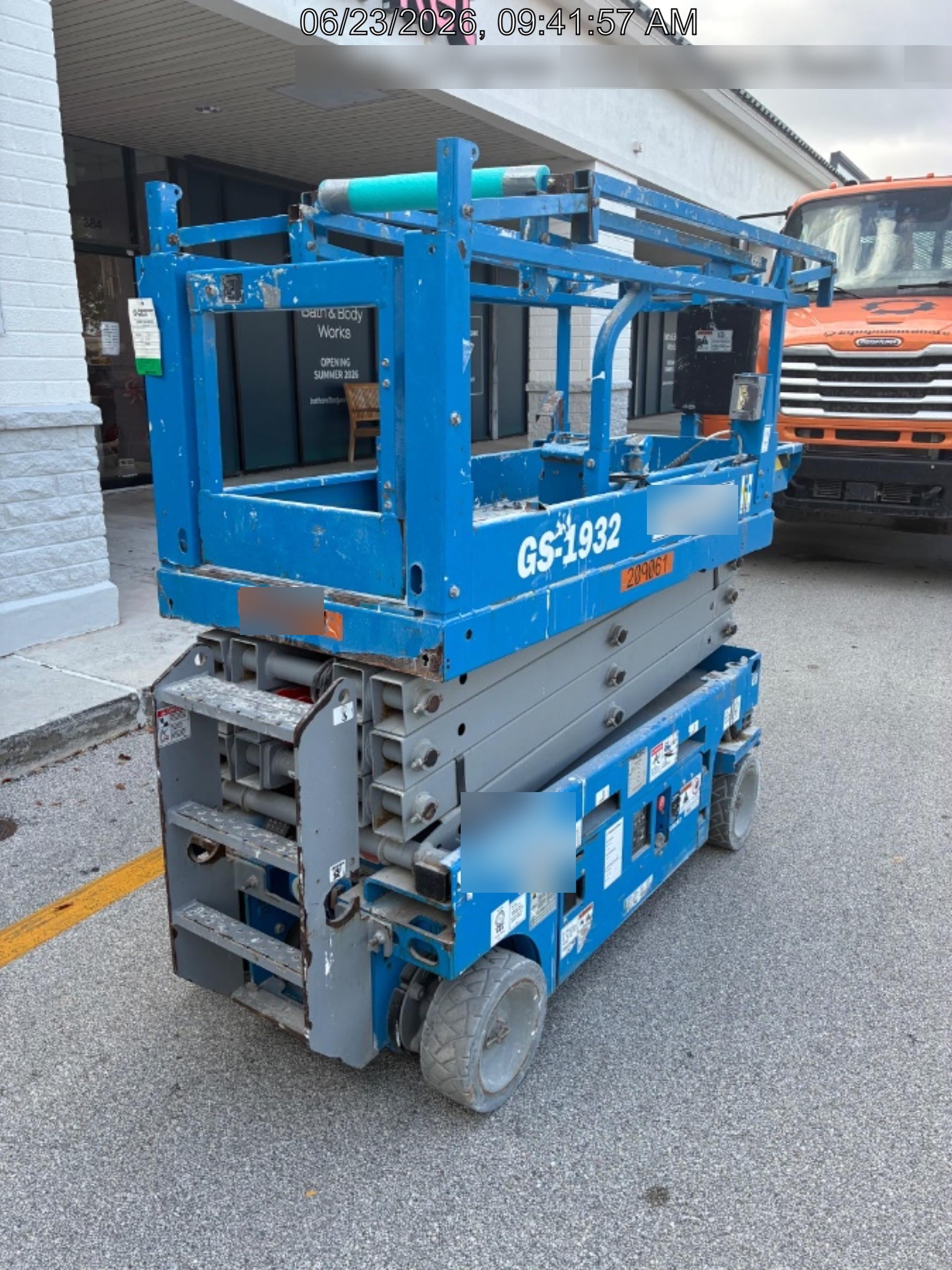 2022 GENIE GS-1932