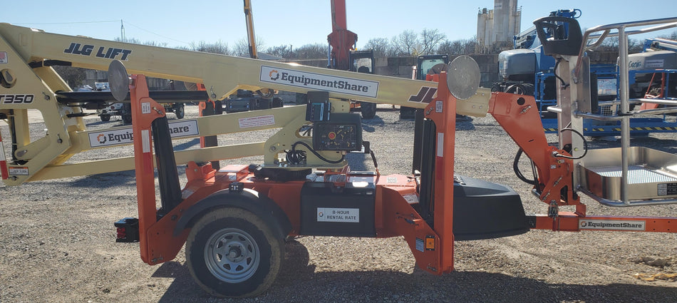 2022 JLG T350