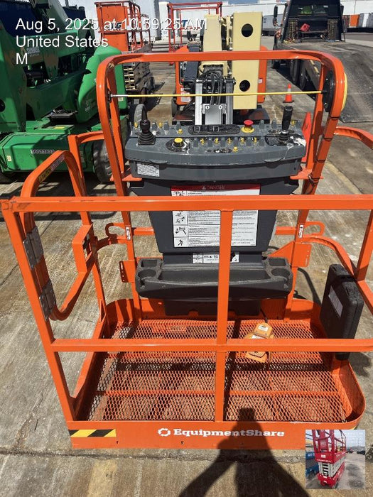 2025 JLG E400AJP Narrow