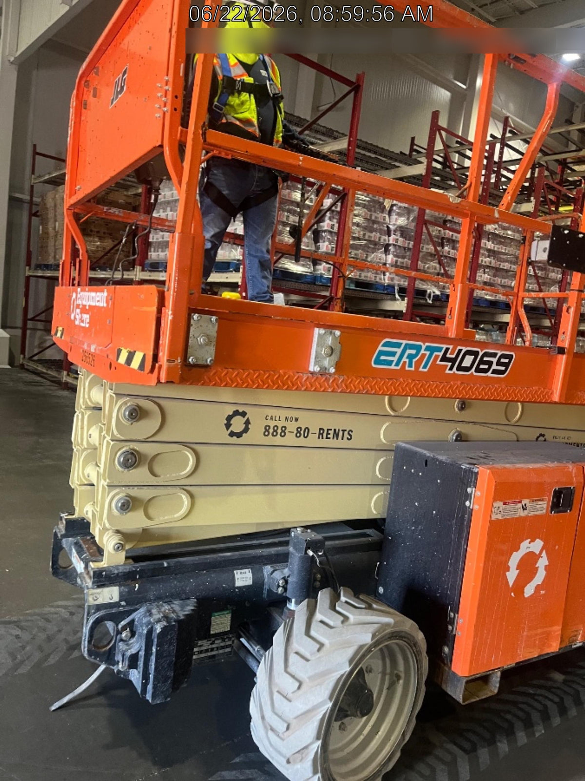 2022 JLG ERT4069