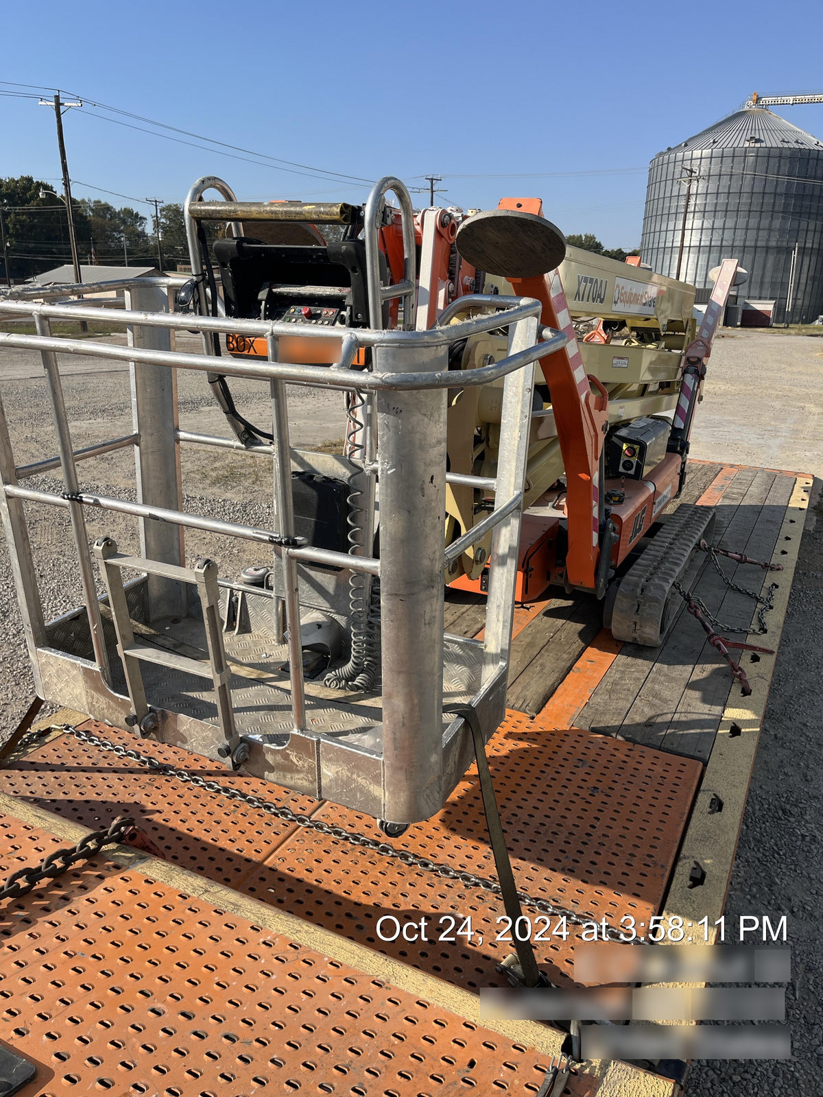 2017 JLG X770AJ