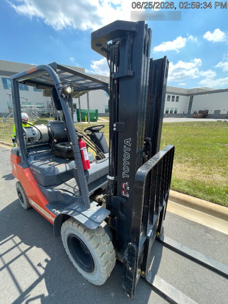 2022 TOYOTA 50-8FGU25