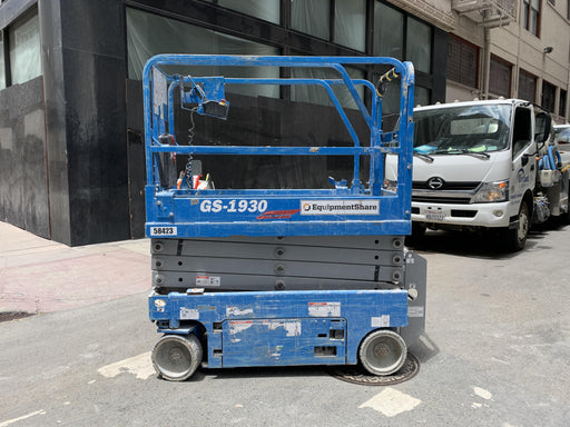 2019 Genie GS-1930 Half Height Swing Gate, 800W Inverter