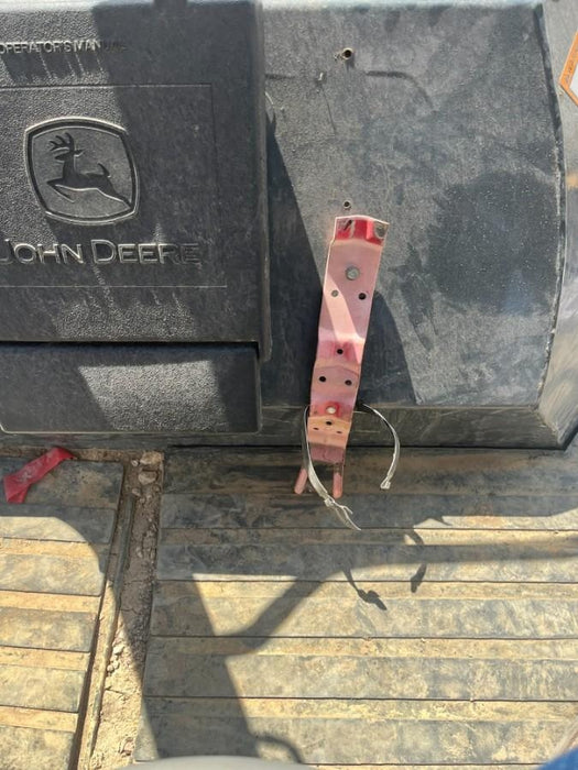 2019 John Deere 310LEP 4WD, Canopy, Standard dipper, ISO Controls, Rear Auxiliary Hydraulics, Manual QC w/Buckets: 12”, 18”, and 24”