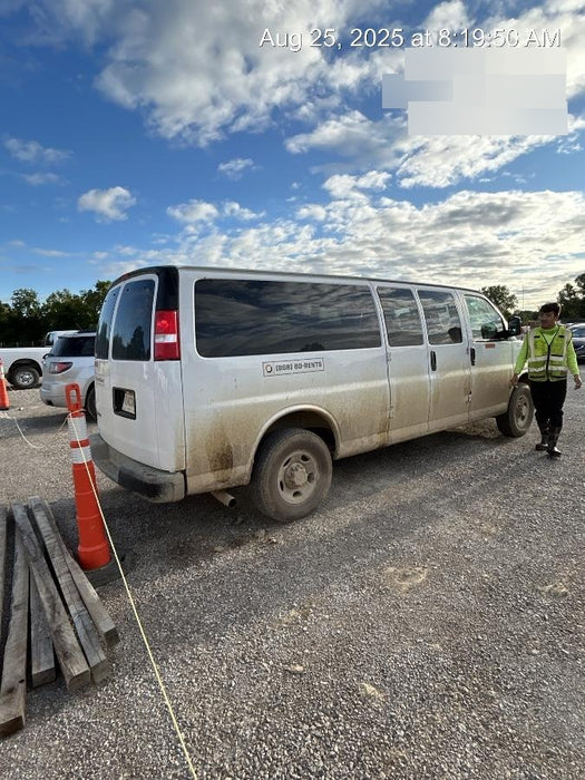 2025 CHEVROLET Express Van - Rental