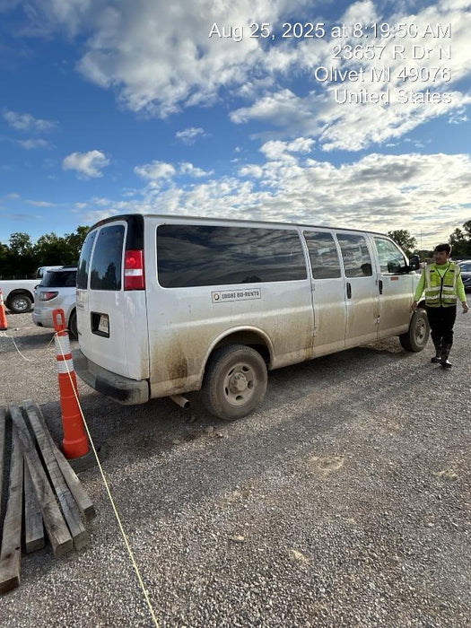 2025 CHEVROLET Express Van - Rental