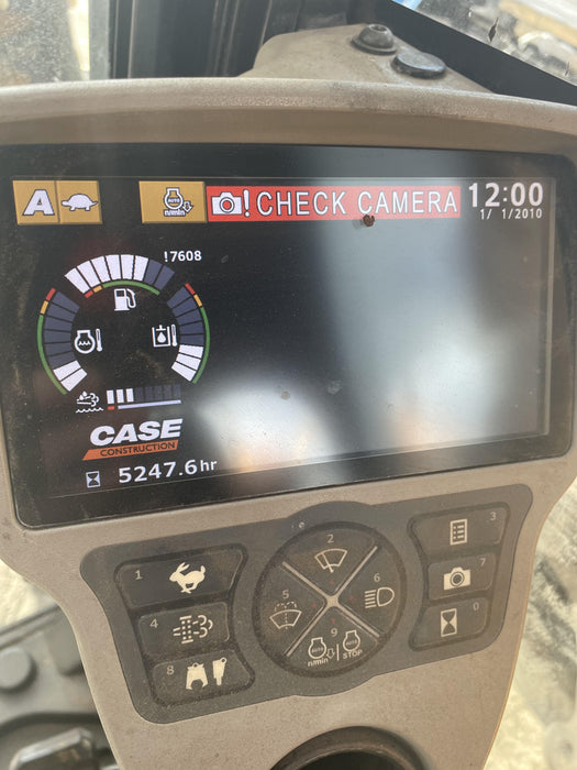 2016 Case CX300D CAB A/C, 12' ARM, STEEL TRACKS, THUMB