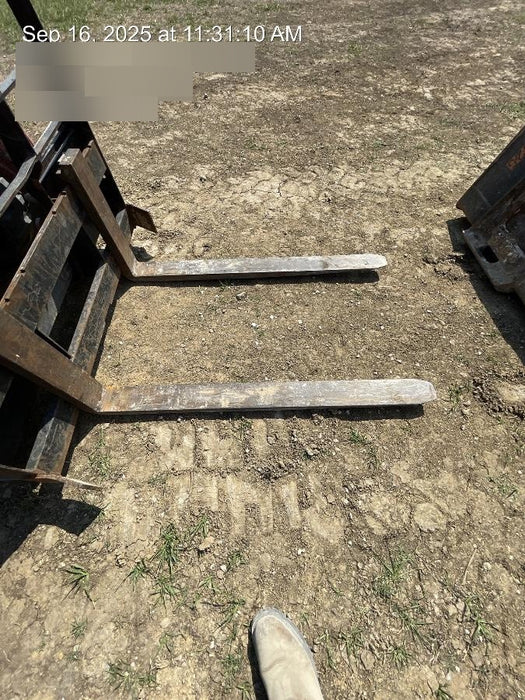 2022 ARROW MATERIAL HANDLING 60" Pallet Forks - Arrow