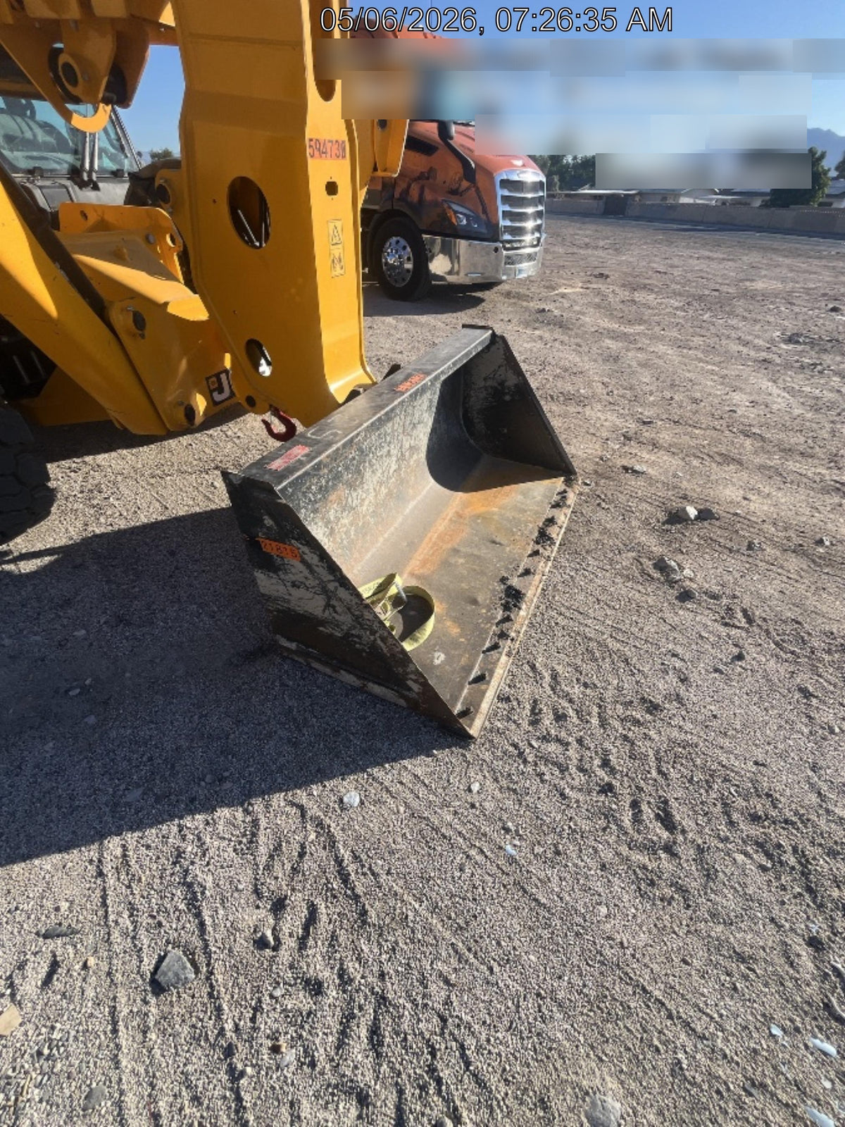 2019 ARROW MATERIAL HANDLING Telehandler Bucket Pin-On