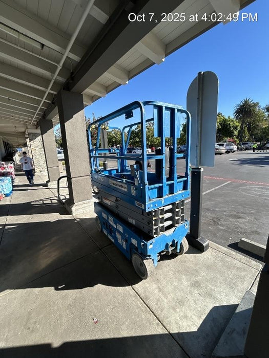 2019 Genie GS-1930 Half Height Swing Gate, 800W Inverter