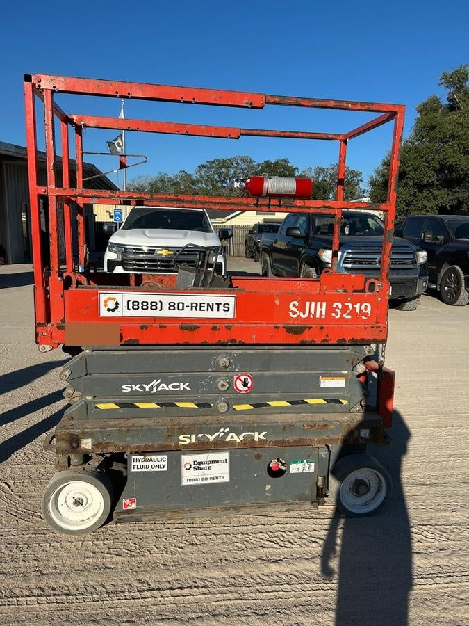 2019 Skyjack SJIII-3219 Standard Options