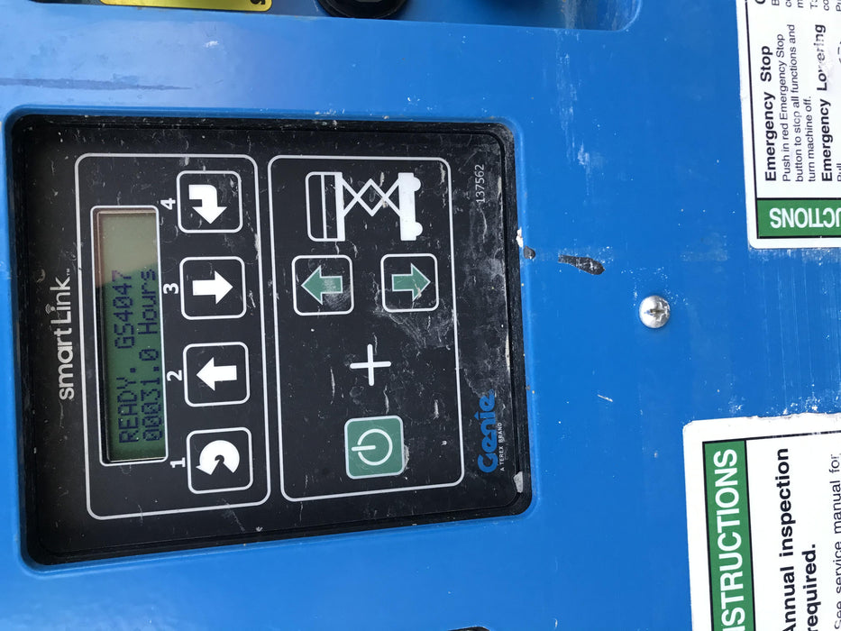 2019 Genie GS-4047 Folding rails with half height swing gate