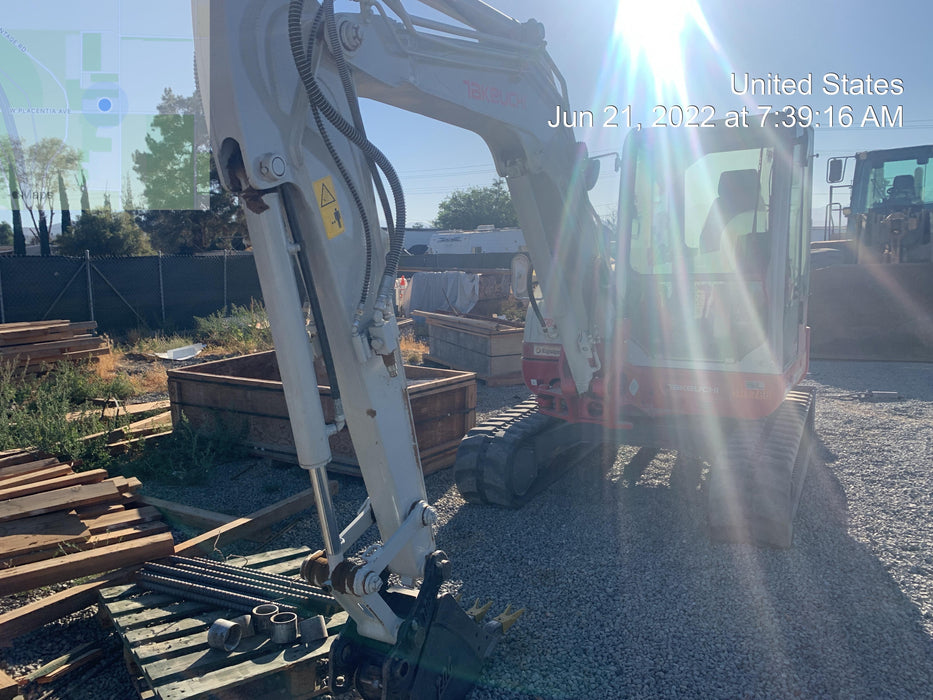 2021 TAKEUCHI TB260-CR