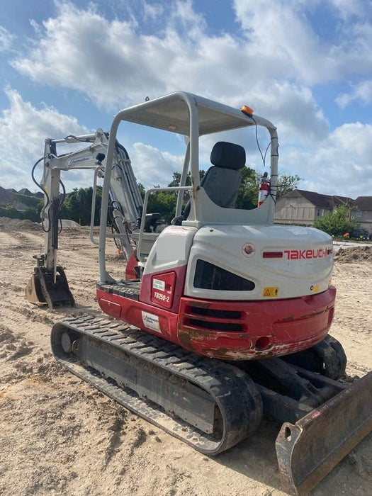 2021 TAKEUCHI TB250-2