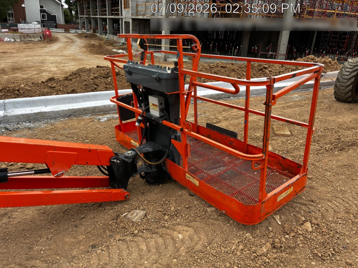 2019 JLG 460SJ