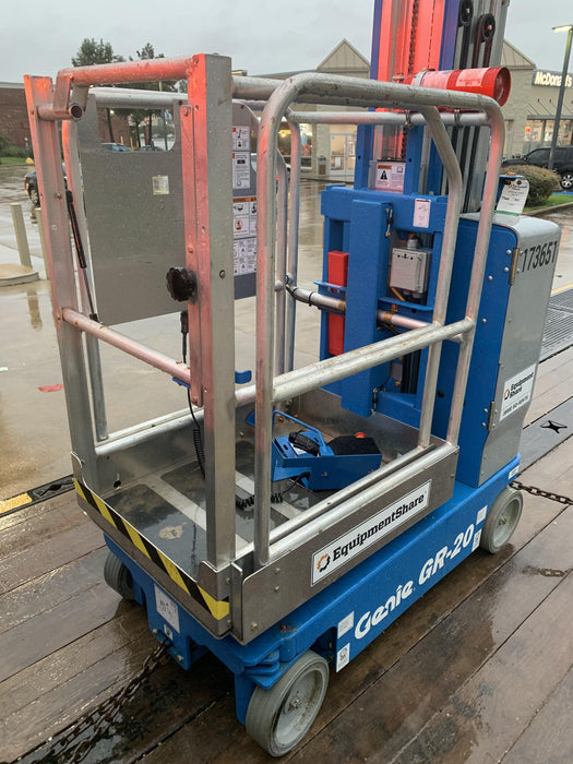 2021 GENIE GR-20