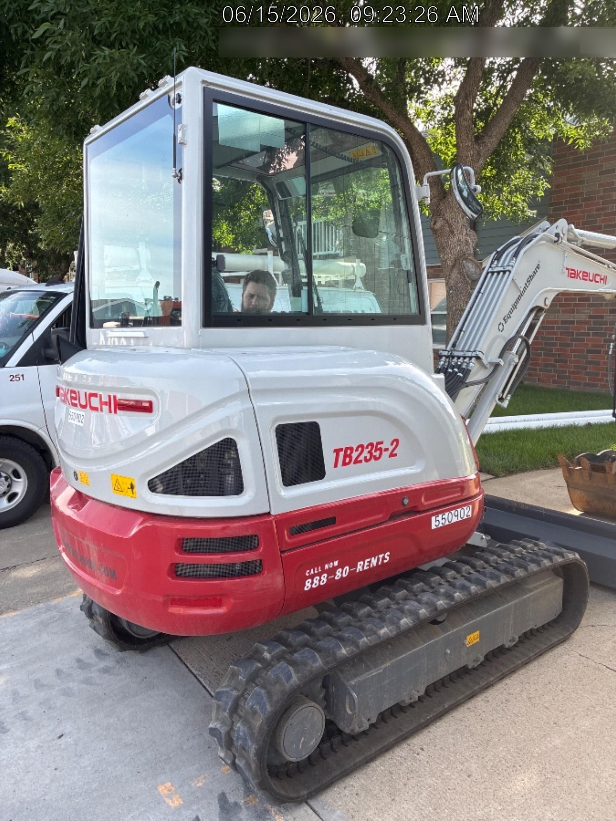 2025 TAKEUCHI TB235-2CR
