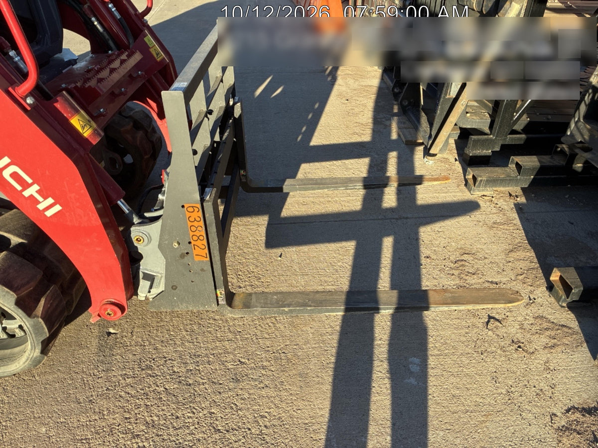 2026 ARROW MATERIAL HANDLING 72" Pallet Forks - Arrow
